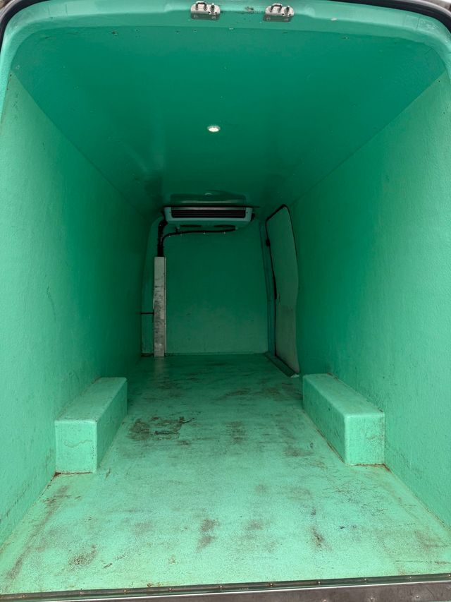 2018 Mercedes-Benz Sprinter Cargo Van 2500 High Roof V6 170" 4WD(clear title) - 22955628 - 7