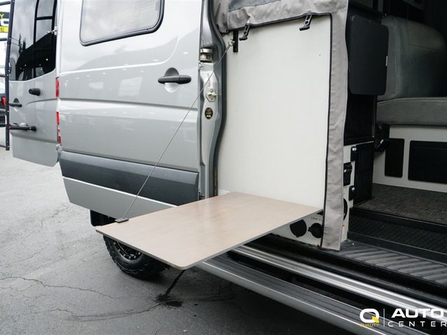 2018 Mercedes-Benz Sprinter Cargo Van 2500 Standard Roof V6 144" 4WD - 22790436 - 17