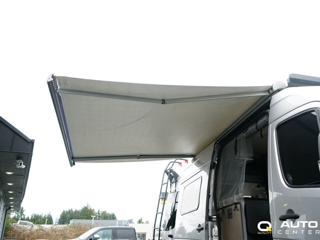 2018 Mercedes-Benz Sprinter Cargo Van 2500 Standard Roof V6 144" 4WD - 22790436 - 20