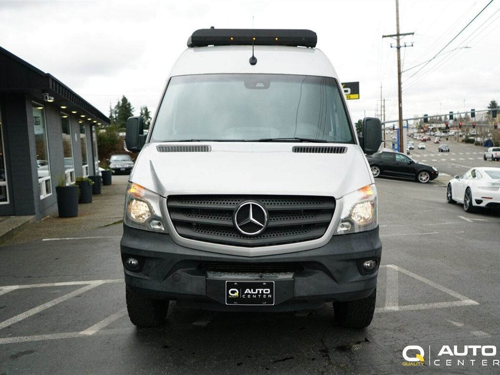 2018 Mercedes-Benz Sprinter Cargo Van 2500 Standard Roof V6 144" 4WD - 22790436 - 2