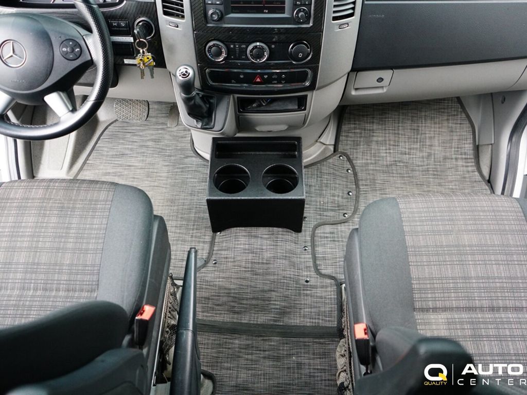 2018 Mercedes-Benz Sprinter Cargo Van 2500 Standard Roof V6 144" 4WD - 22790436 - 43