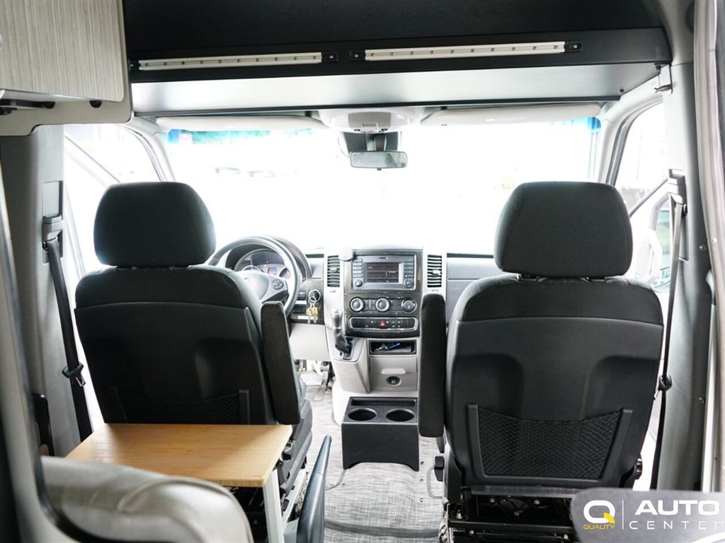 2018 Mercedes-Benz Sprinter Cargo Van 2500 Standard Roof V6 144" 4WD - 22790436 - 44