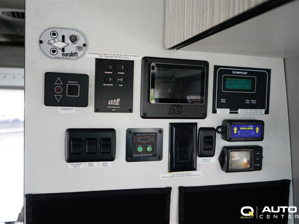 2018 Mercedes-Benz Sprinter Cargo Van 2500 Standard Roof V6 144" 4WD - 22790436 - 47