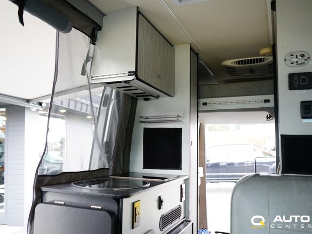 2018 Mercedes-Benz Sprinter Cargo Van 2500 Standard Roof V6 144" 4WD - 22790436 - 52