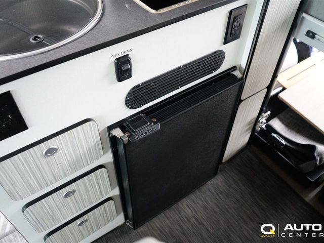 2018 Mercedes-Benz Sprinter Cargo Van 2500 Standard Roof V6 144" 4WD - 22790436 - 56