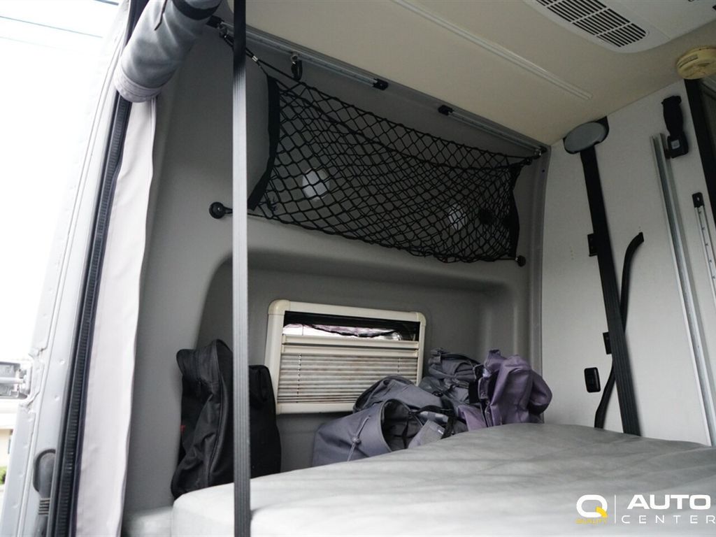 2018 Mercedes-Benz Sprinter Cargo Van 2500 Standard Roof V6 144" 4WD - 22790436 - 67