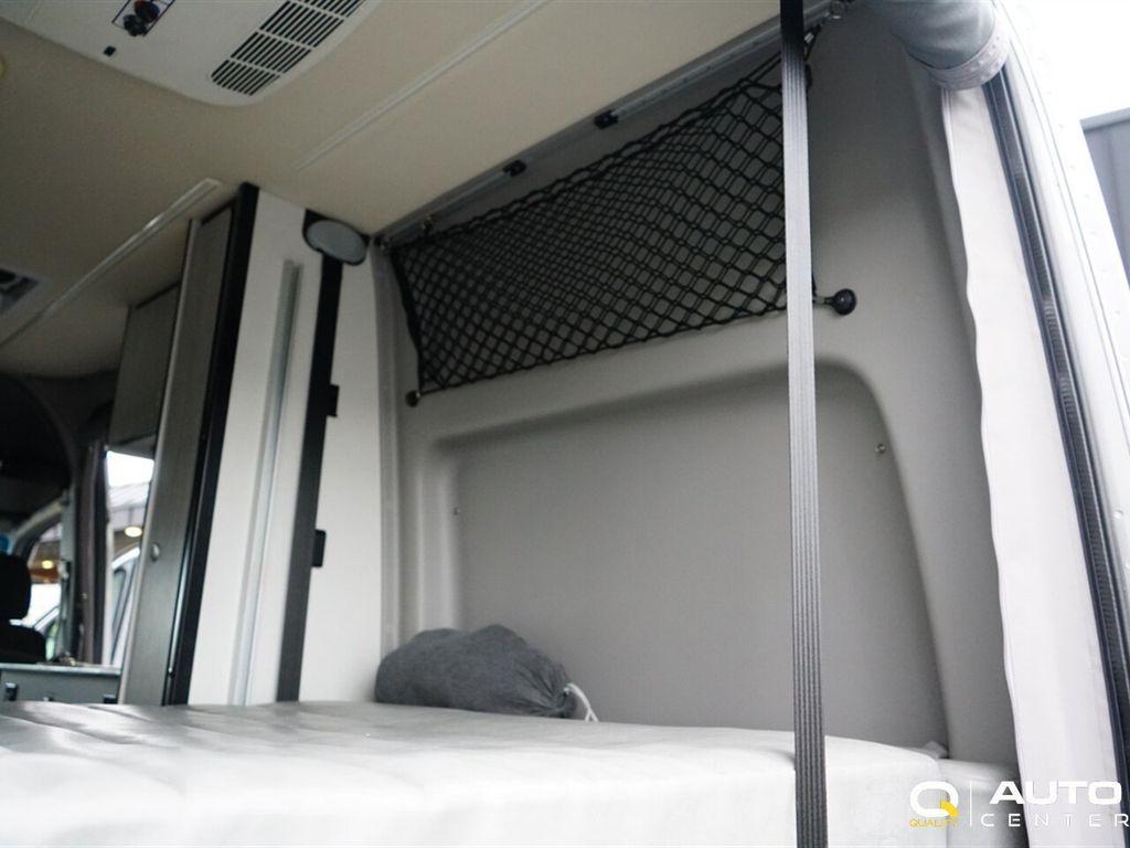 2018 Mercedes-Benz Sprinter Cargo Van 2500 Standard Roof V6 144" 4WD - 22790436 - 68