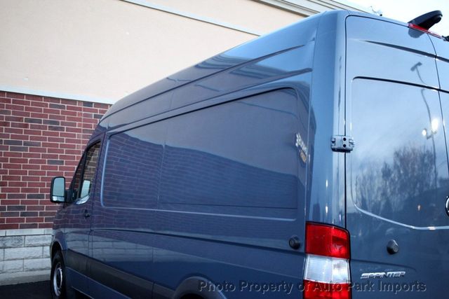 2018 Mercedes-Benz Sprinter Cargo Van 2500 Standard Roof V6 144" RWD - 22627846 - 24