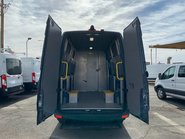 2018 Mercedes-Benz Sprinter Cargo Van 2500 Standard Roof V6 144" RWD - 22686928 - 1