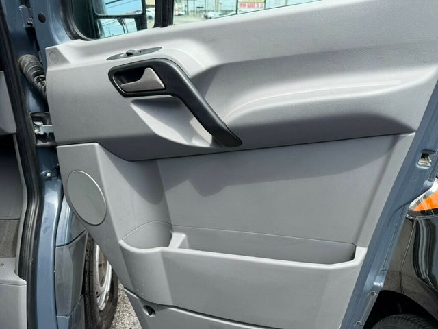 2018 Mercedes-Benz Sprinter Cargo Van 2500 Standard Roof V6 144" RWD - 23060238 - 9