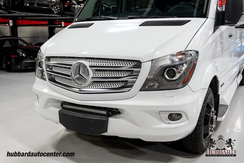 2018 Mercedes-Benz Sprinter Cargo Van 3500 High Roof V6 170" Extended RWD - 22959026 - 9