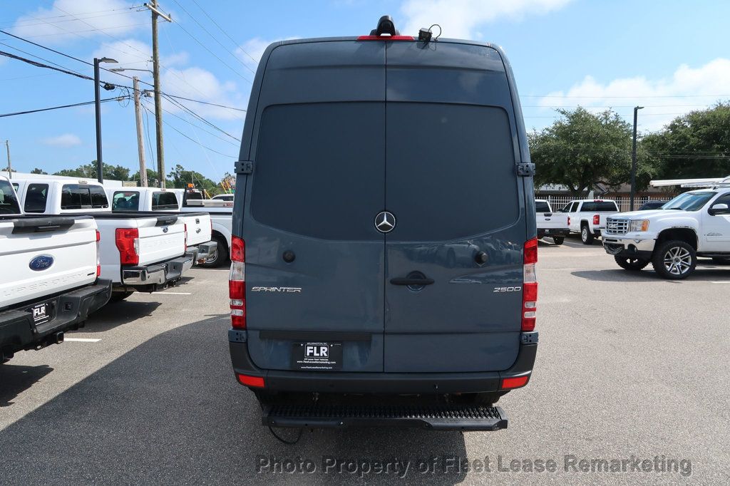 2018 Mercedes-Benz Sprinter Cargo Van Sprinter 2500 High Roof 144WB Cargo Van - 22606717 - 3