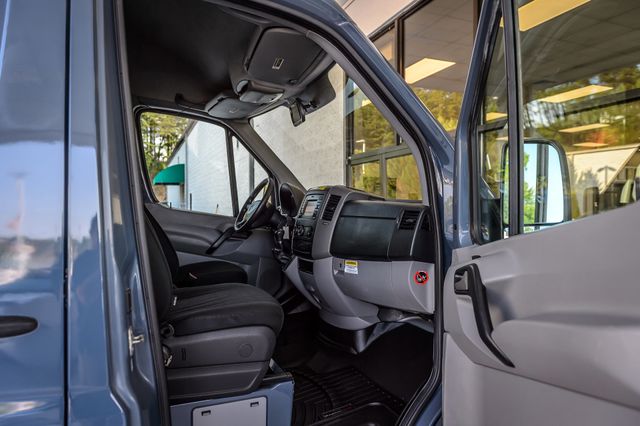 2018 Mercedes-Benz Sprinter Cargo Van SPRINTER CARGO VAN 2500 HIGH ROOF V6 RWD WELL KEPT - 23060222 - 40