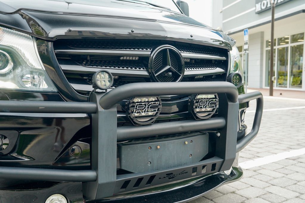2018 Mercedes-Benz Sprinter Passenger Van 2500 Standard Roof V6 144" RWD - 23000361 - 32