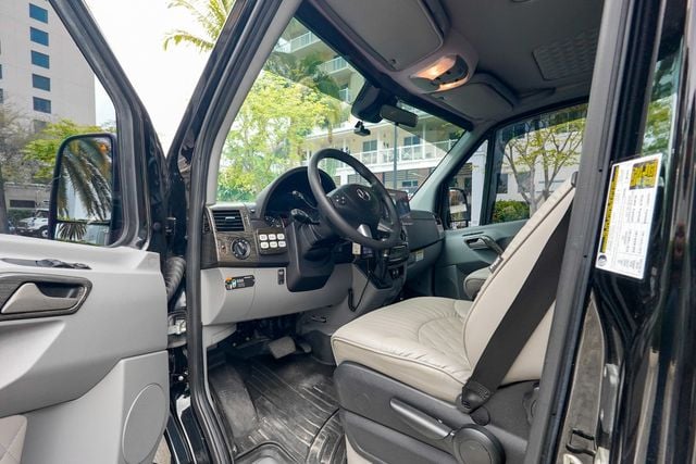 2018 Mercedes-Benz Sprinter Passenger Van 2500 Standard Roof V6 144" RWD - 23000361 - 40