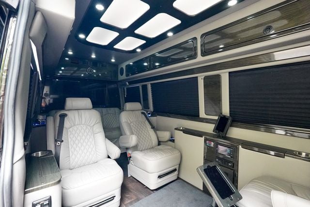 2018 Mercedes-Benz Sprinter Passenger Van 2500 Standard Roof V6 144" RWD - 23000361 - 50