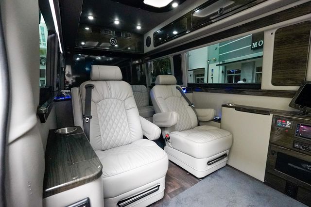 2018 Mercedes-Benz Sprinter Passenger Van 2500 Standard Roof V6 144" RWD - 23000361 - 54