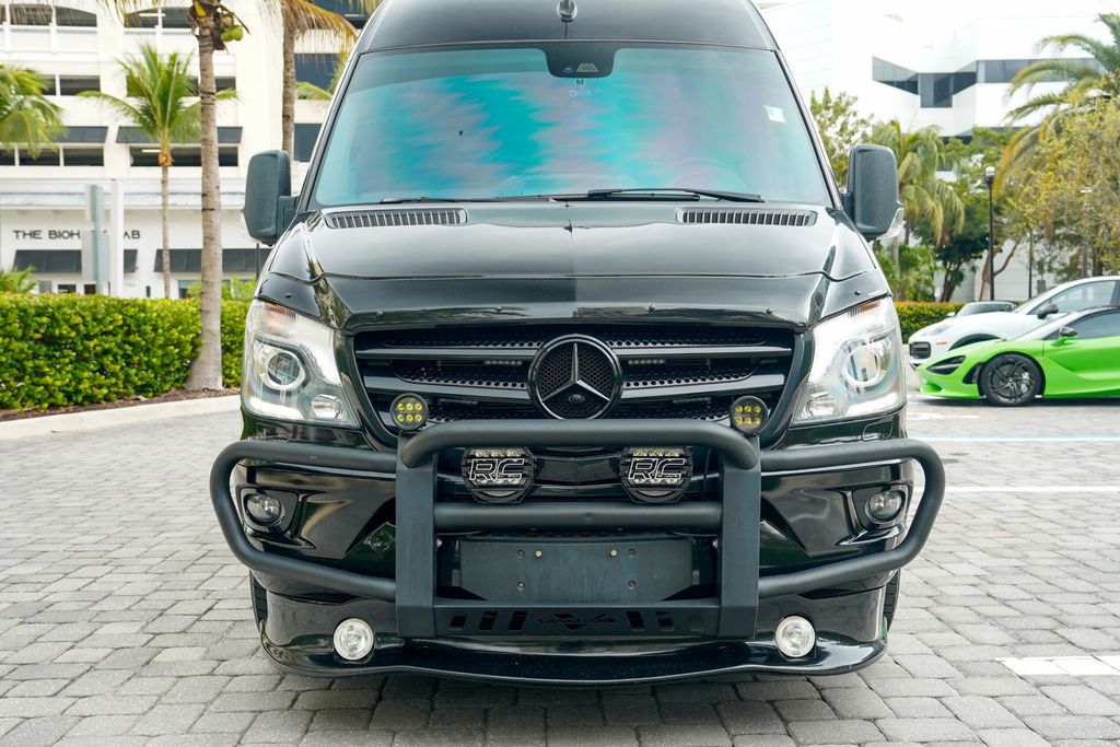 2018 Mercedes-Benz Sprinter Passenger Van 2500 Standard Roof V6 144" RWD - 23000361 - 5