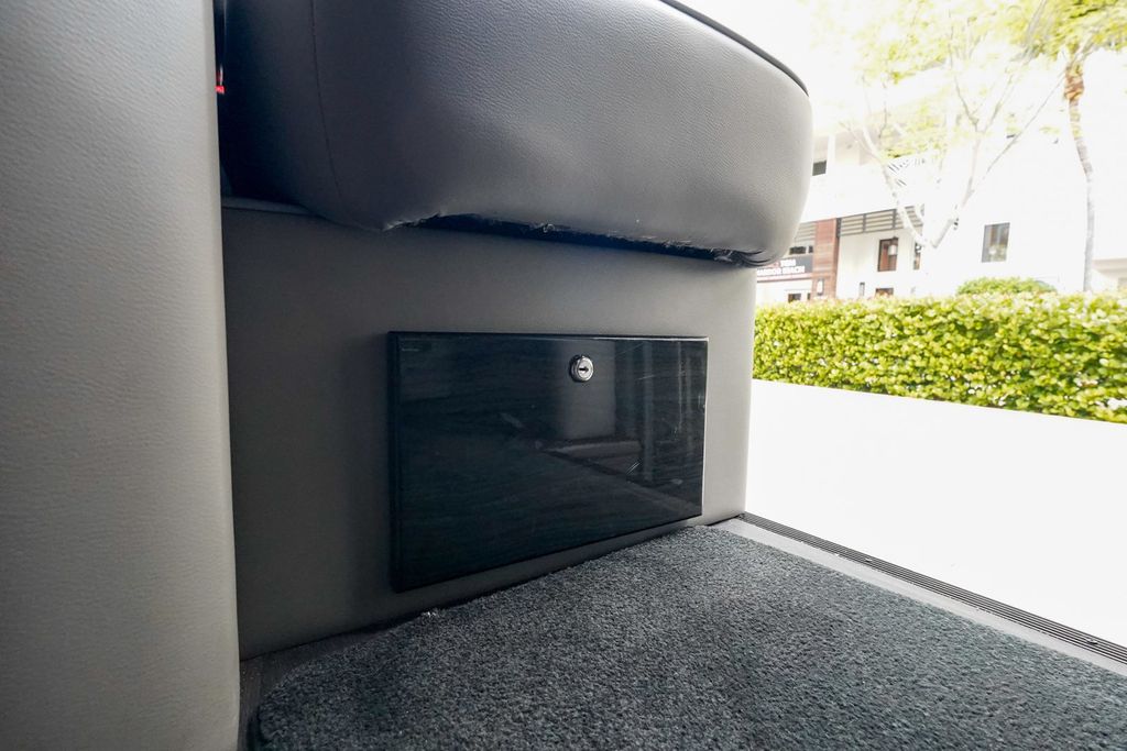 2018 Mercedes-Benz Sprinter Passenger Van 2500 Standard Roof V6 144" RWD - 23000361 - 64