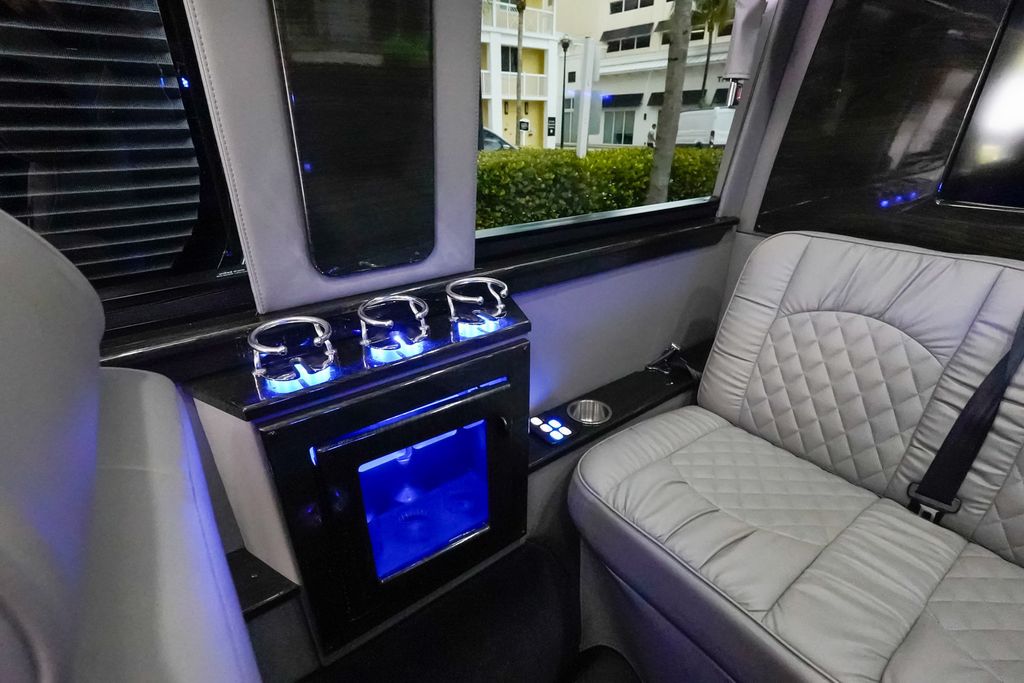 2018 Mercedes-Benz Sprinter Passenger Van 2500 Standard Roof V6 144" RWD - 23000361 - 68