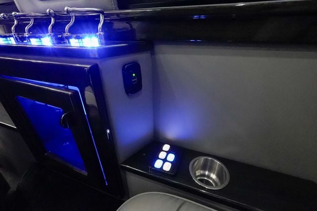 2018 Mercedes-Benz Sprinter Passenger Van 2500 Standard Roof V6 144" RWD - 23000361 - 74