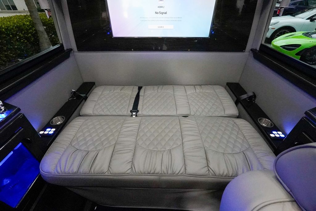 2018 Mercedes-Benz Sprinter Passenger Van 2500 Standard Roof V6 144" RWD - 23000361 - 75