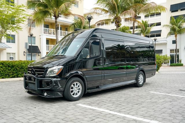 2018 Mercedes-Benz Sprinter Passenger Van 2500 Standard Roof V6 144" RWD - 23000361 - 7