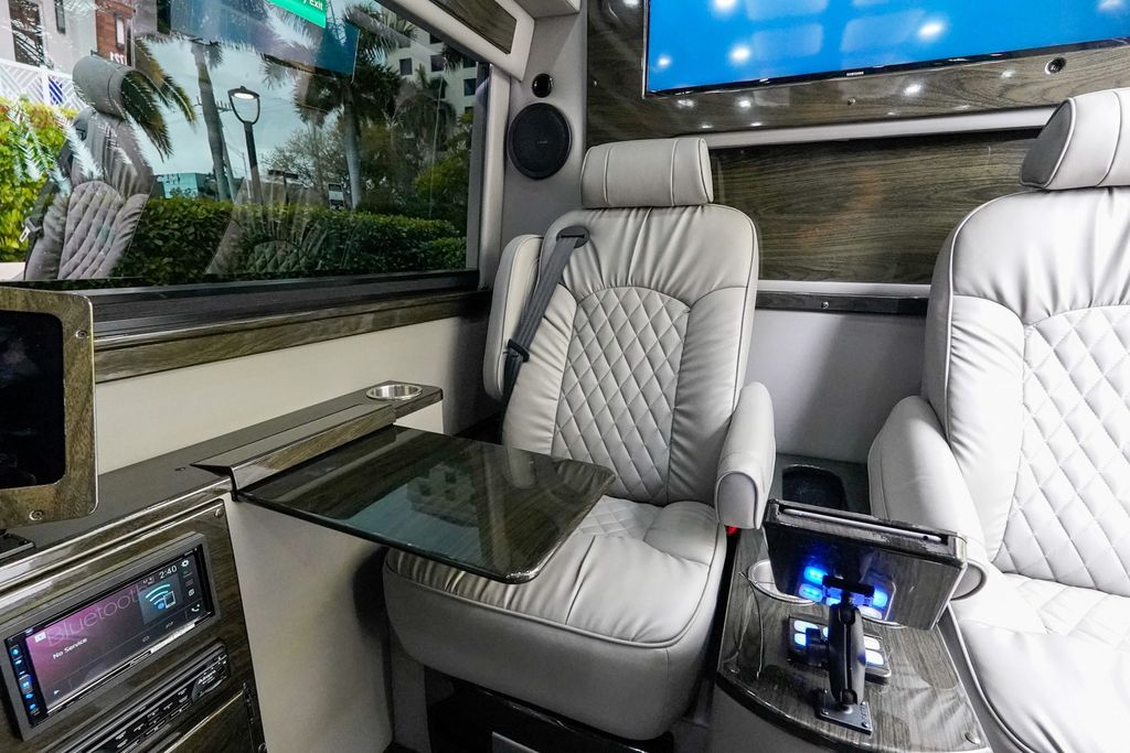 2018 Mercedes-Benz Sprinter Passenger Van 2500 Standard Roof V6 144" RWD - 23000361 - 79
