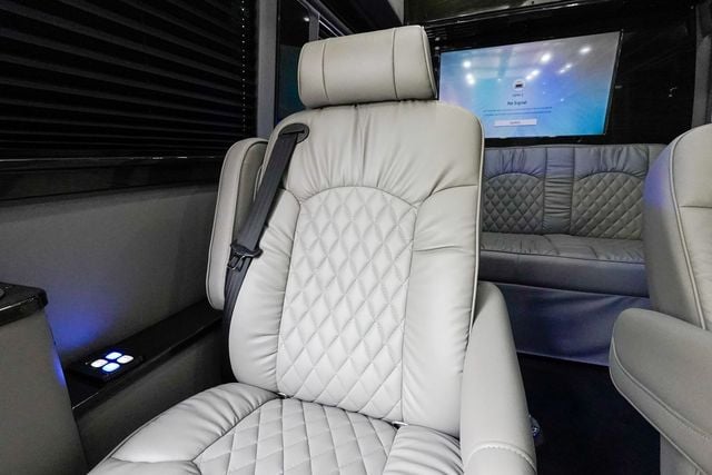 2018 Mercedes-Benz Sprinter Passenger Van 2500 Standard Roof V6 144" RWD - 23000361 - 91