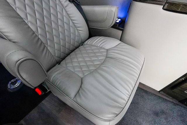 2018 Mercedes-Benz Sprinter Passenger Van 2500 Standard Roof V6 144" RWD - 23000361 - 92