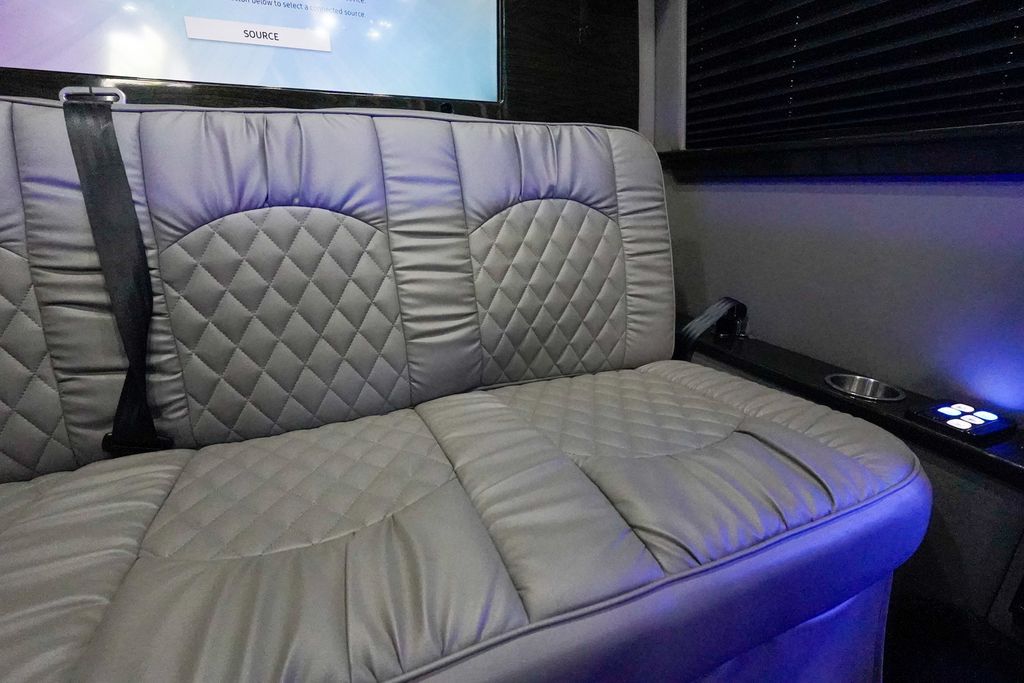 2018 Mercedes-Benz Sprinter Passenger Van 2500 Standard Roof V6 144" RWD - 23000361 - 95