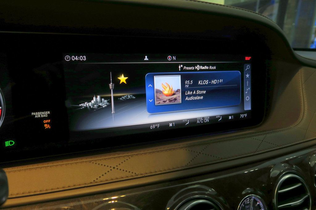 2018 Mercedes Benz S AMG 63 4MATIC photo 18