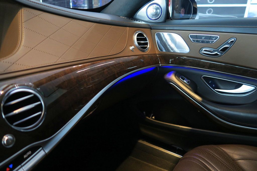 2018 Mercedes Benz S AMG 63 4MATIC photo 25