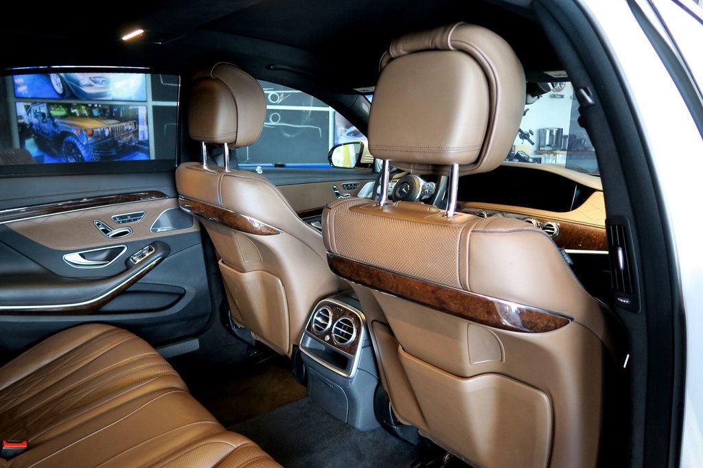 2018 Mercedes Benz S AMG 63 4MATIC photo 34