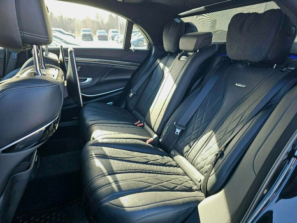 2018 Mercedes-Benz S-Class AMG S 63 4MATIC Sedan - 22974388 - 19