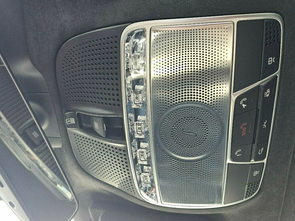 2018 Mercedes-Benz S-Class AMG S 63 4MATIC Sedan - 22974388 - 41