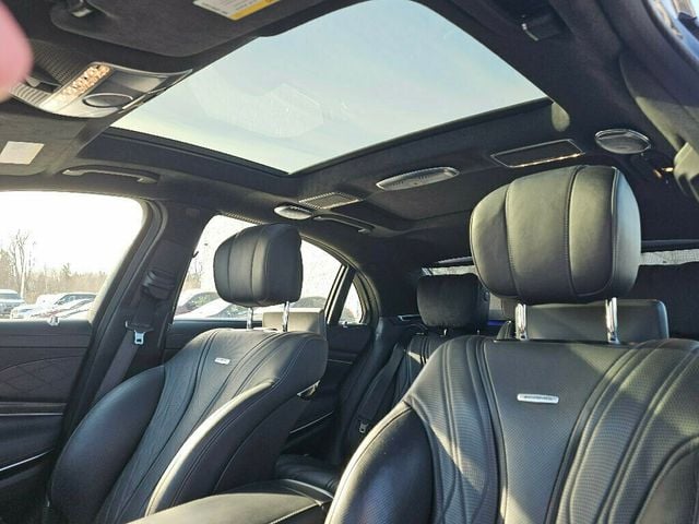 2018 Mercedes-Benz S-Class AMG S 63 4MATIC Sedan - 22974388 - 5