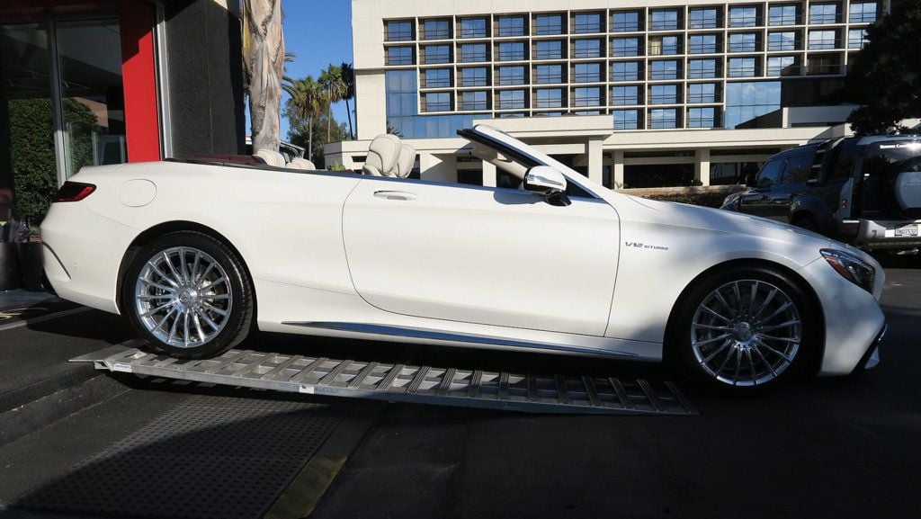 2018 Mercedes-Benz S-Class AMG S 65 Cabriolet - 22671844 - 4