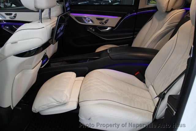 2018 Mercedes-Benz S-Class Maybach S 560 4MATIC Sedan - 23037540 - 30