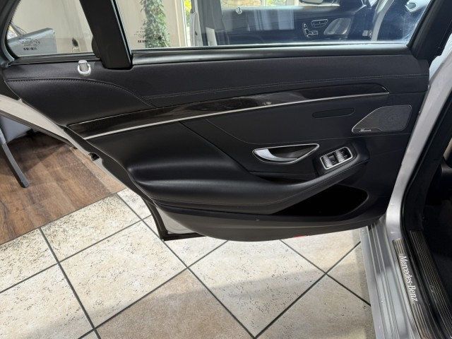2018 Mercedes Benz S 450 4MATIC photo 25