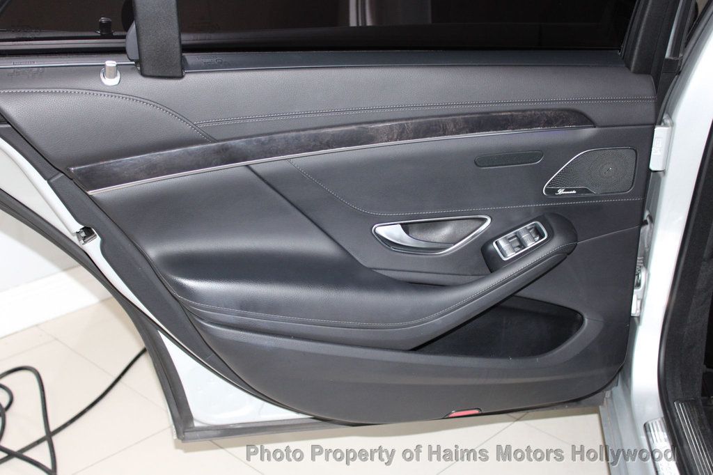 2018 Mercedes Benz S 450 photo 9