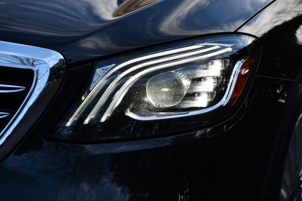 2018 Mercedes Benz S 560 4MATIC photo 2