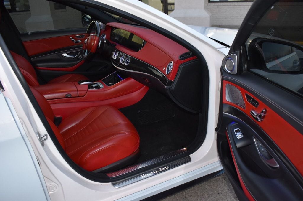 2018 Mercedes-Benz S-Class S 560 4MATIC Sedan - 22952815 - 17