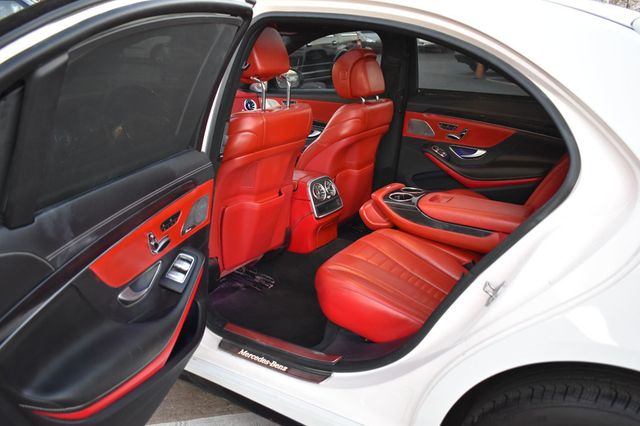 2018 Mercedes-Benz S-Class S 560 4MATIC Sedan - 22952815 - 20