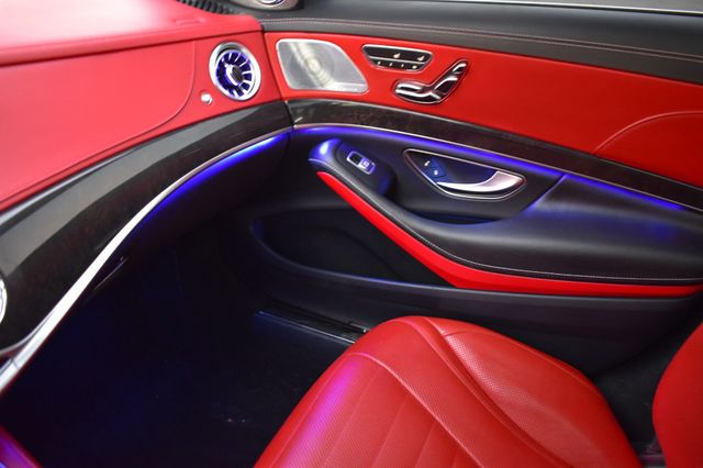 2018 Mercedes-Benz S-Class S 560 4MATIC Sedan - 22952815 - 44