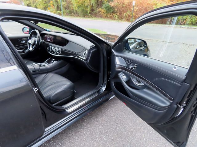 2018 Mercedes-Benz S-Class S 560 4MATIC Sedan - 22941042 - 24