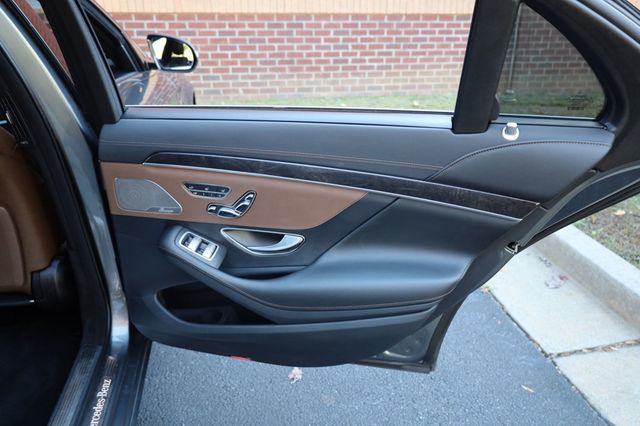 2018 Mercedes-Benz S-Class S 560 4MATIC Sedan - 22939527 - 30