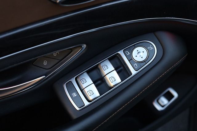 2018 Mercedes-Benz S-Class S 560 4MATIC Sedan - 22939527 - 41