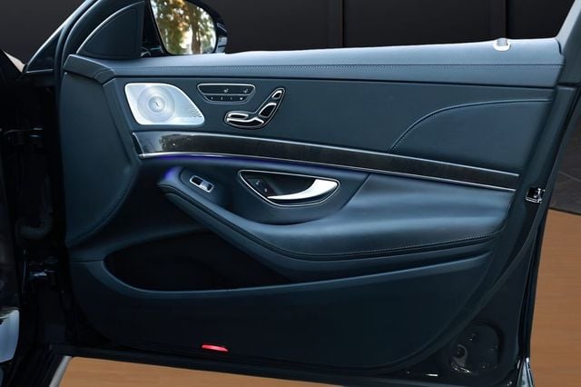 2018 Mercedes-Benz S-Class S 560 4MATIC Sedan - 23078956 - 33