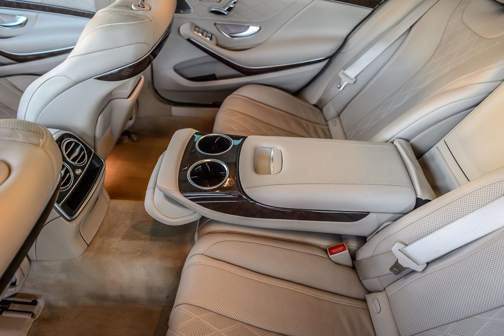 2018 Mercedes-Benz S-Class S560 SPORT APPEARANCE PKG - NAV - PANO ROOF- BACKUP CAM -MUSTSEE - 22968999 - 41